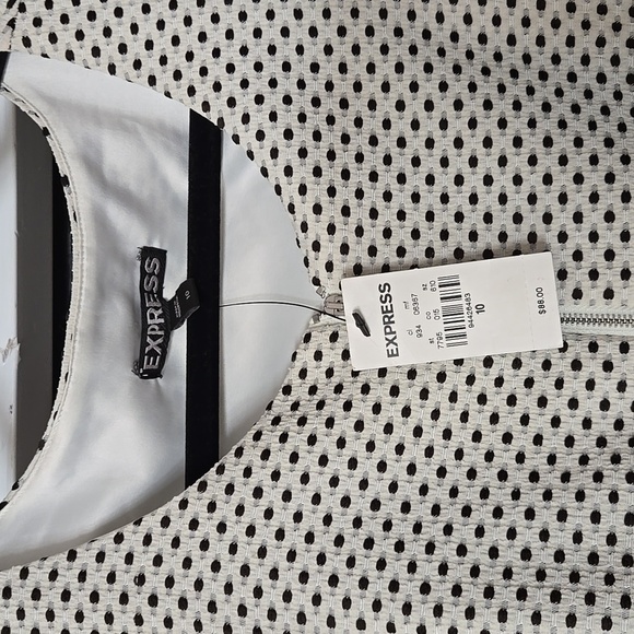 Express Black and White Polka Dot Fit & Flare Mini Dress Size 10 - Picture 2 of 12